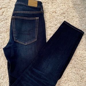 American Eagle: The Dream Jean High-Rise Jegging, Size 6 Regular, Like New